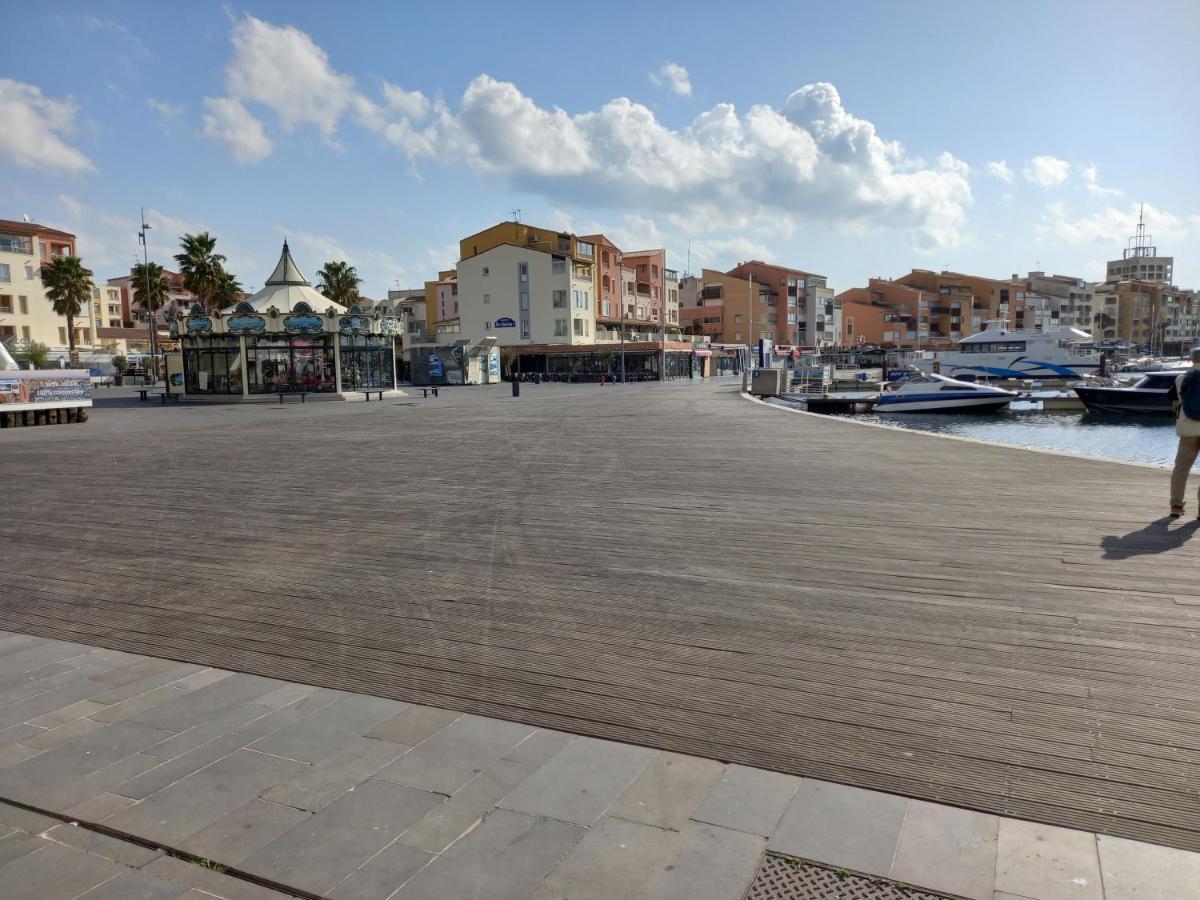 Appartamento Port Brescou, T3 En Duplex Climatise, Superbe Vue Sur Le Port Agde Esterno foto